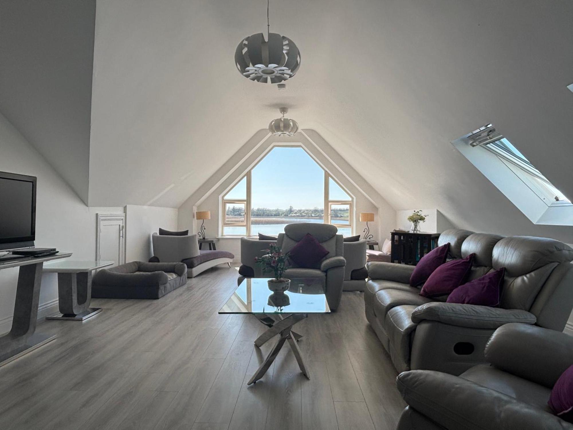 Lough Key Luxury Riverfront Apartment Cootehall Luaran gambar